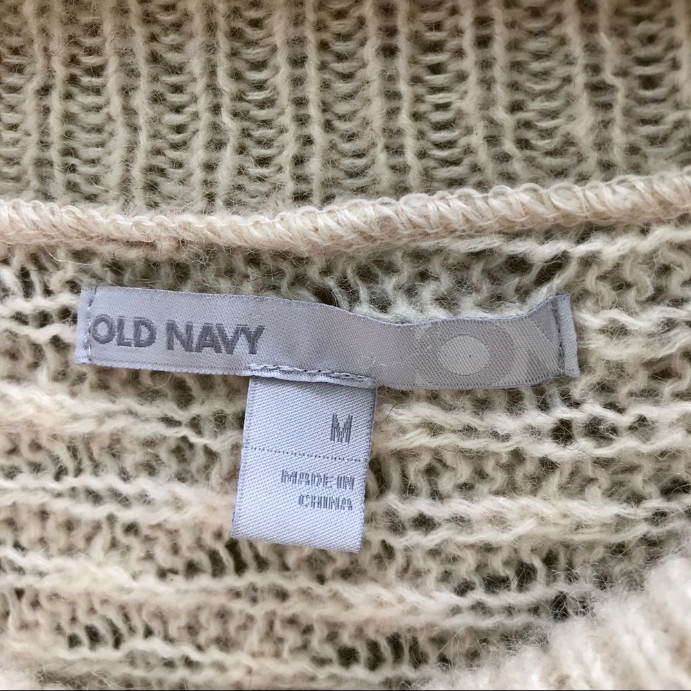 Old Navy slouchy oversized fuzzy tunic sweater - Picture 4 of 5
